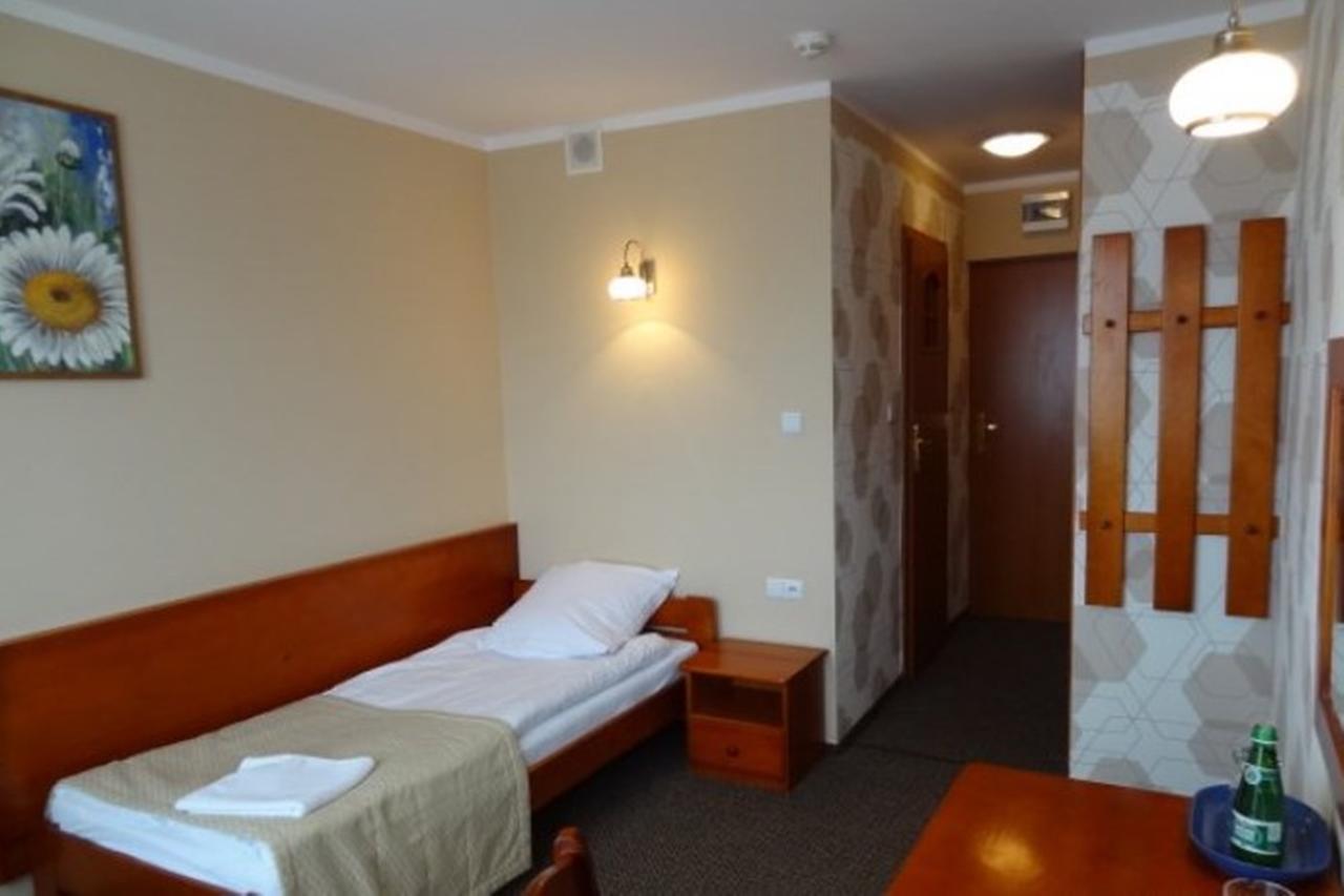 Hotel Restauracja Cukropol Gostyn  Room photo